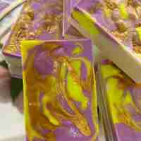 Ръчно изработен сапун „Лилав зюмбюл“