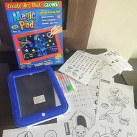 Светещ таблет за рисуване Magic Sketch Pad