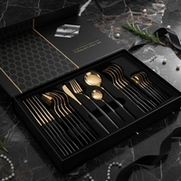 Комплект прибори за хранене от 24 части с луксозен дизайн и магнитна кутия