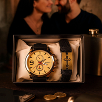 Мъжки комплект Geduo – елегантен часовник със златист циферблат и кожена гривна в подаръчна кутия