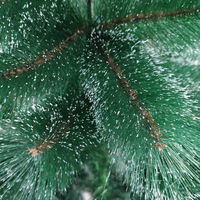 Заснежена елха с метална стойка