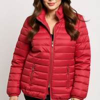 Топло капитонирано яке – практично, стилно и удобно всеки ден. BENETHON