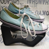 спортни обувки