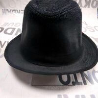 мъжка шапка