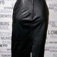 кожена пола