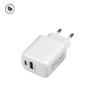 Зарядно Somostel SMS-Q01, Двойно гнездо - QC.3, USB - Lightning (20W) White