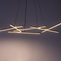 Модерен LED полилей с дистанционно управление – 40W, 3000K–6500K, черен-матирано златен метал