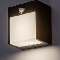 Умен външен LED аплик Balimo 12W с PIR сензор – модерно фасадно осветление