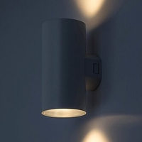 Външен LED аплик Urfa 18W в бял цвят – мощно и регулируемо фасадно осветление