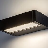 Модерен фасаден външен LED аплик Cubbington 18W с естествена бяла светлина