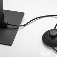 Модерен LED лампион 33W с регулиране на цветната температура – черен