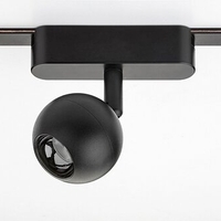 Смарт LED релсов спот – 5W регулируема цветна температура 2700–5500K, Wi-Fi управление, стилен черен алуминий