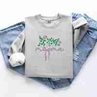 Суичър с бродерия 