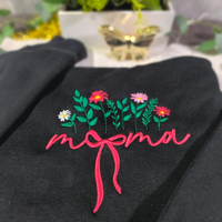 Суичър с бродерия 