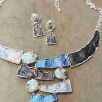 Дамско колие