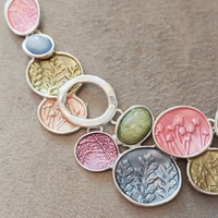 Дамско колие