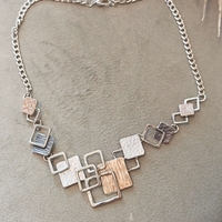 Дамско колие