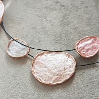 Дамско колие