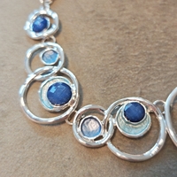 Дамско колие