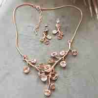 Дамска колиета