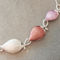 Дамско колие