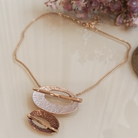 Дамско колие