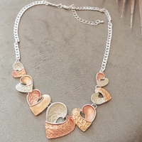 Дамско колие