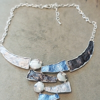 Дамско колие