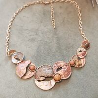 Дамска колиета