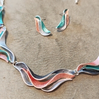 Дамско колие