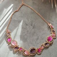 Дамско колие