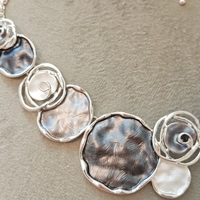 Дамско колие