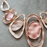 Дамска колиета