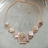 Дамска колиета