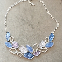 Дамско колие