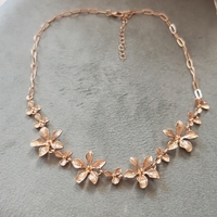 Дамска колиета