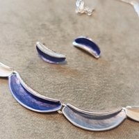 Дамско колие