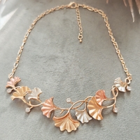 Дамска колиета