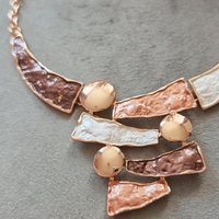 Дамска колиета