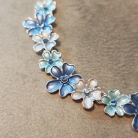 Дамско колие