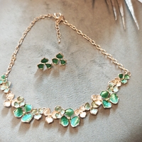 Дамска колиета