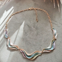 Дамско колие