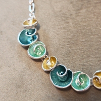 Дамско колие