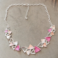 Дамско колие