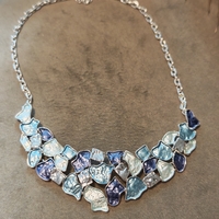 Дамско колие