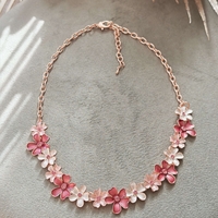 Дамско колие