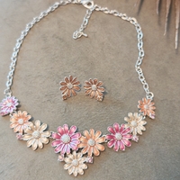 Дамска колиета