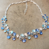 Дамско колие