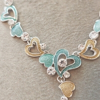 Дамско колие