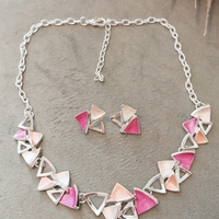 Дамско колие